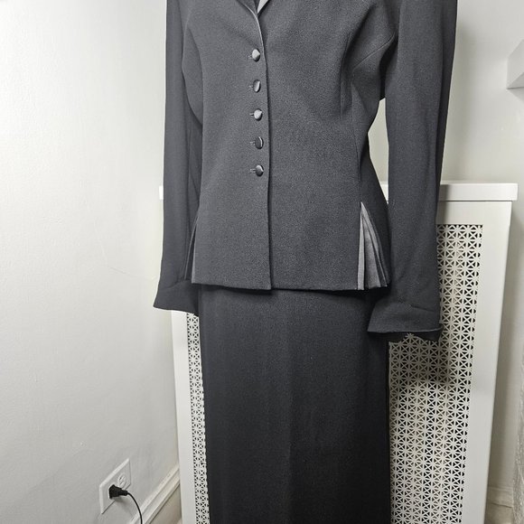 Albert NiponTwo Piece Wool Black Suit Set With Maxi Dress 41Inches Long Size 16 - Picture 1 of 16